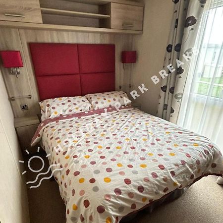 Haywood - 3 Bed Pet Friendly Holiday Home At Seal Bay Selsey Exteriér fotografie
